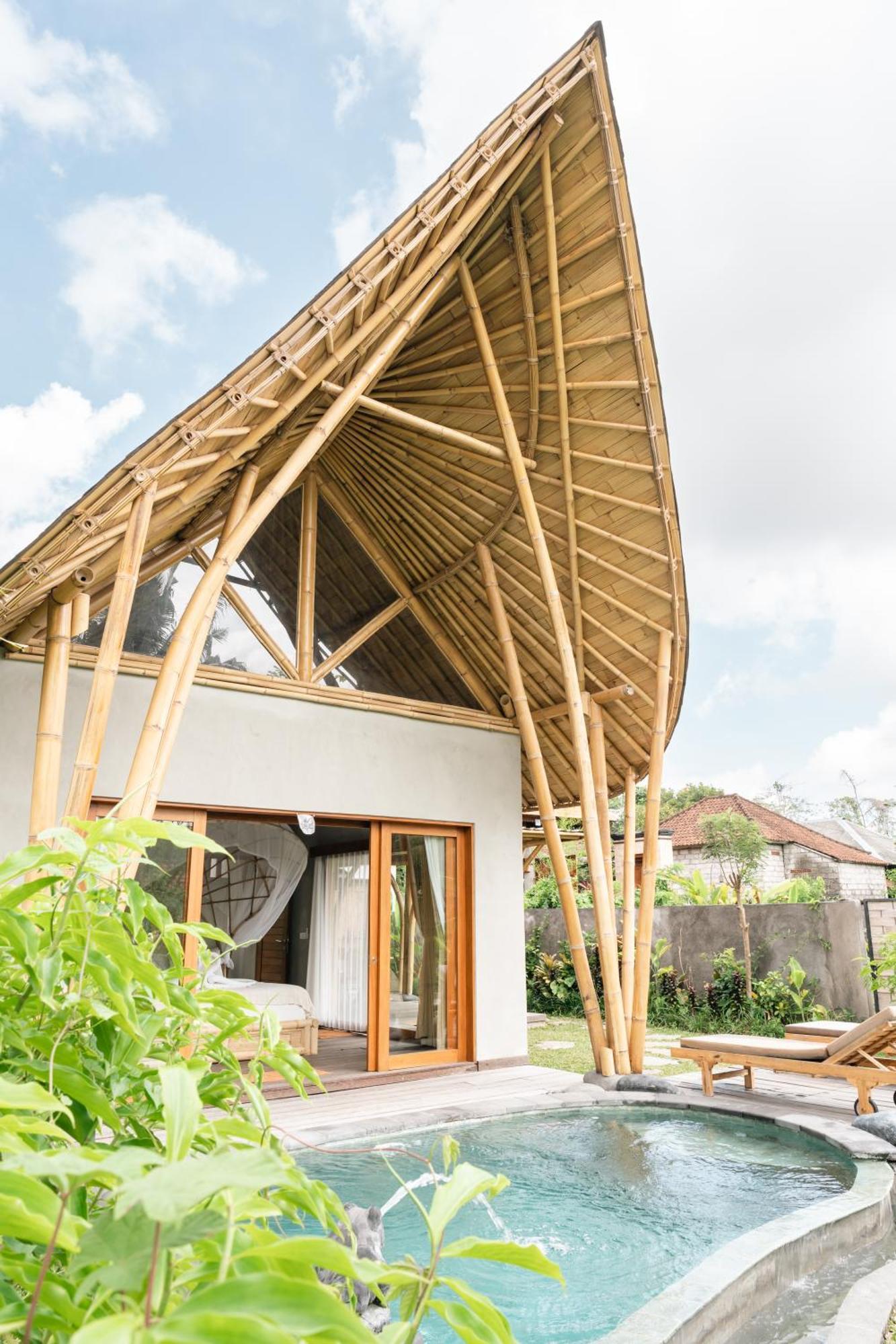 Private Bamboo Style Villa *